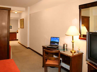 Hr Plaza Luxor Buenos Aires