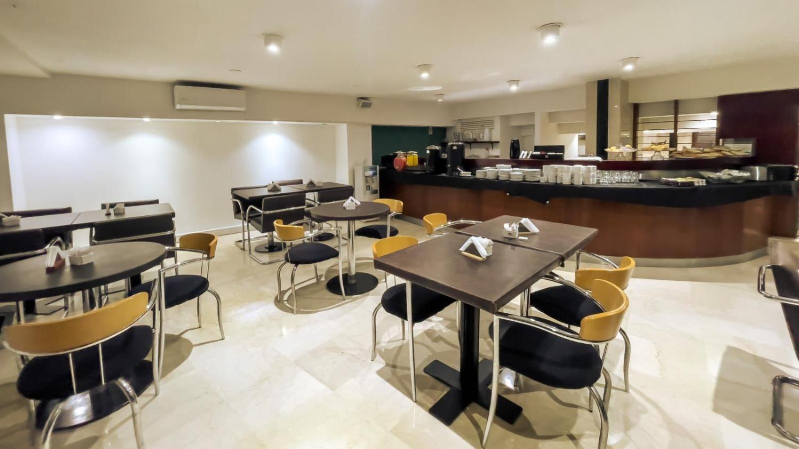 Hr Plaza Luxor Hotel Buenos Aires