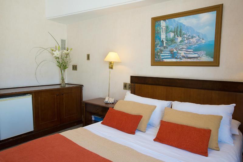 Hotel Hr Plaza Luxor 3*